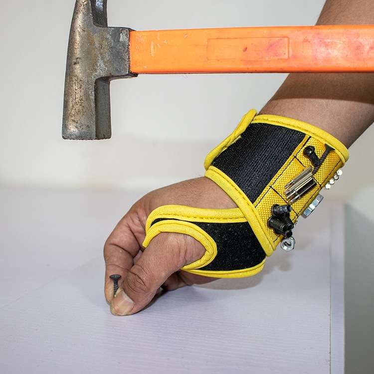 Thumb Wrap Magnetic Metal Accessory Tool Storage Strap(Yellow)