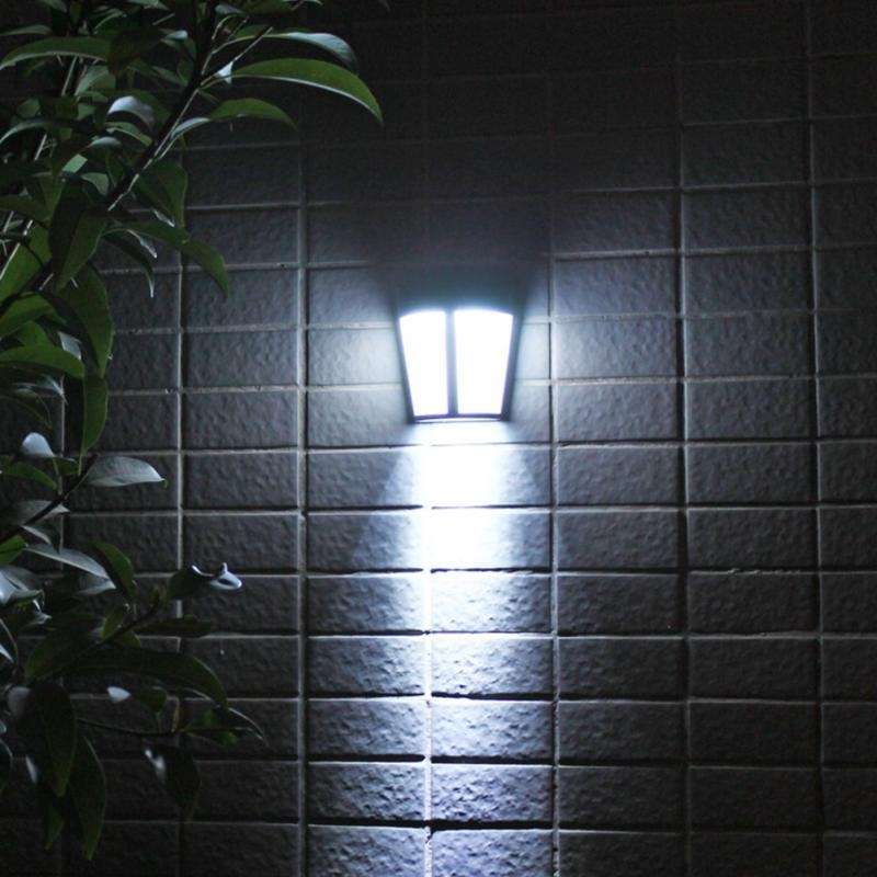 Outdoor IP65 Waterproof Energy Saving Solar Powered LED Wall Lamp Security Light(White Light)