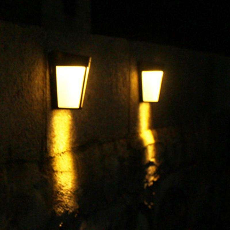Outdoor IP65 Waterproof Energy Saving Solar Powered LED Wall Lamp Security Light(White Light)
