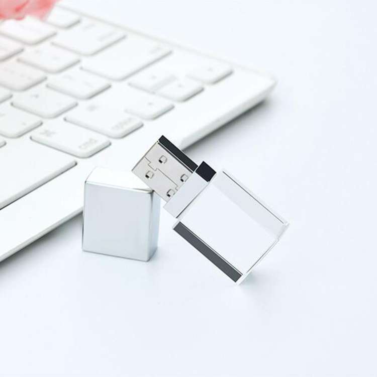 2 PCS Crystal Flash Light Emitting USB 2.0 Flash Drive Car Music USB Flash Drive, Capacity: 16G (100