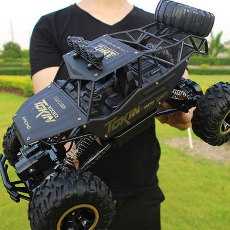 2.4GHz 4WD Double Motors Off-Road Climbing Car Remote Control Vehicle, Model:6026(Gold)