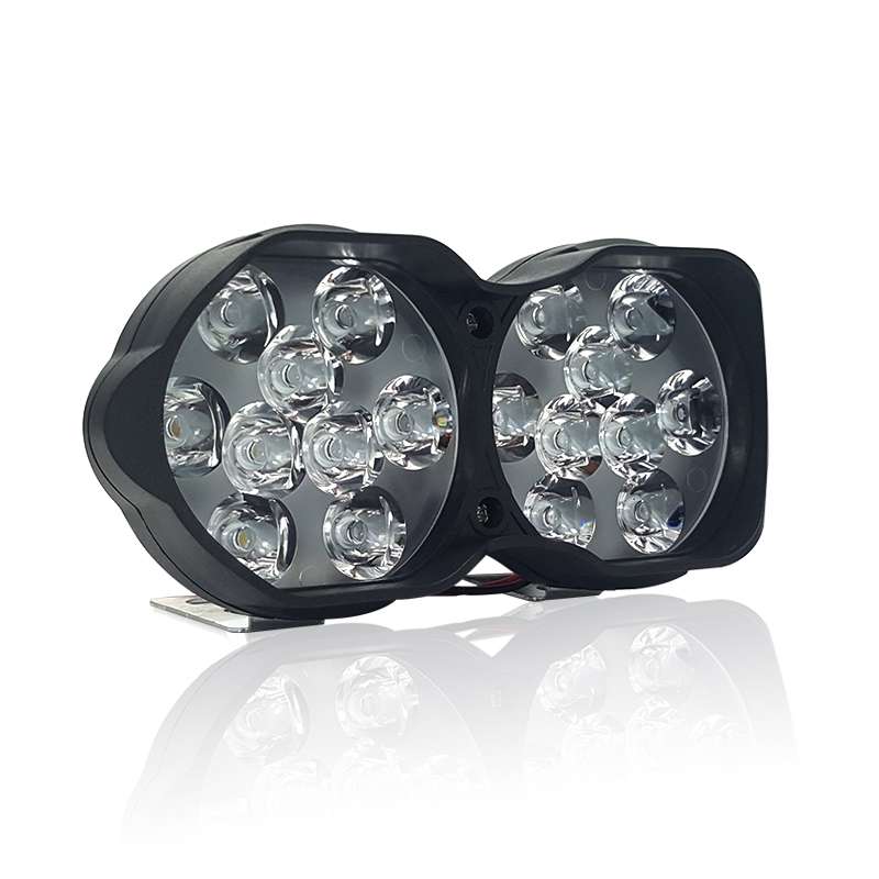 2 PCS L15 8-85V / 15W / 5000K / 1200LM Motorcycle / Car IPX4 Waterproof External LED Glare Spotlight