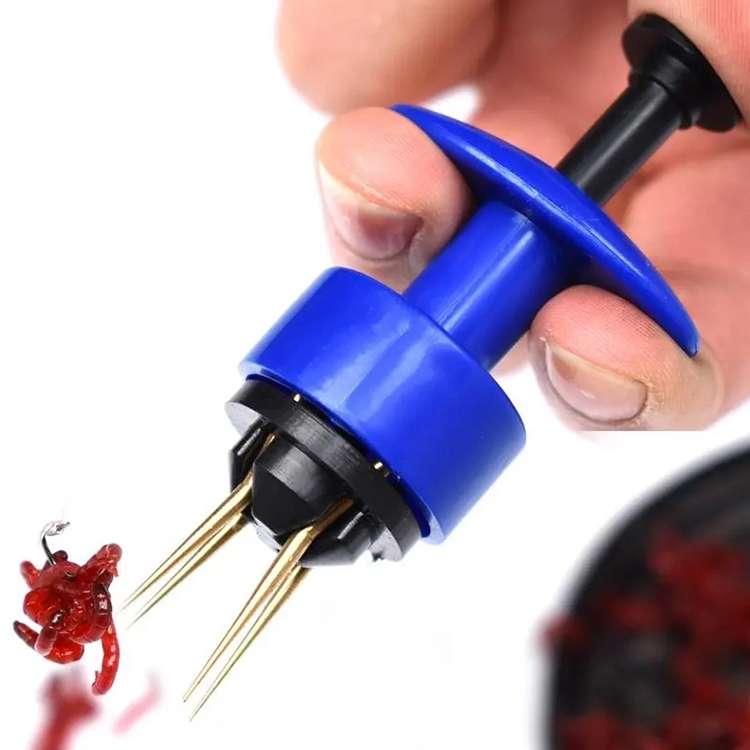 Red Worm Clip Hanging Bait Device Earthworm Live Bait Clip 1pc