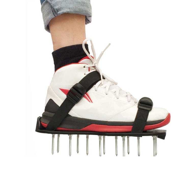 Garden Lawn Garden Tools Grass Ripper Spiked Shoes with 4 Plastic Buckles (Black)