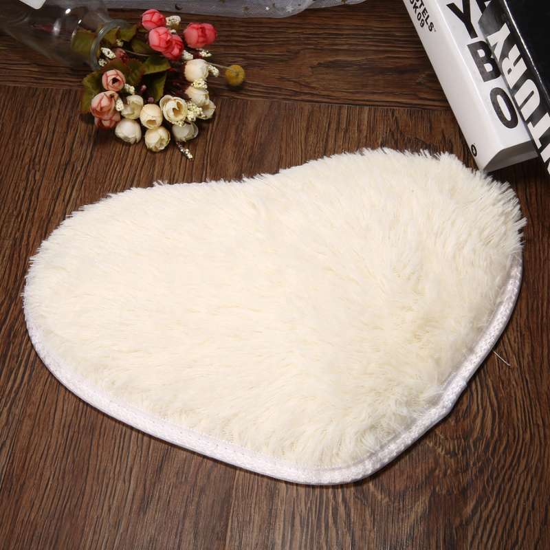 Heart Shape Non-slip Bath Mats Kitchen Carpet Home Decoration, Size:40*50CM(Light Camel)