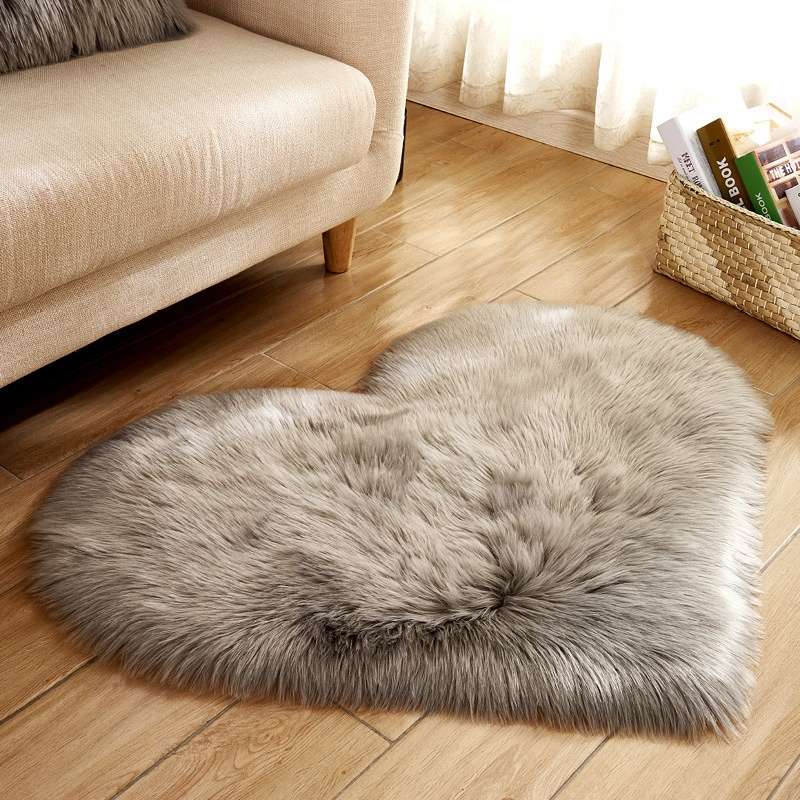 Love Heart Rugs Artificial Wool Sheepskin Hairy Carpet Faux Floor Mat Fur Plain Fluffy Soft Area Rug
