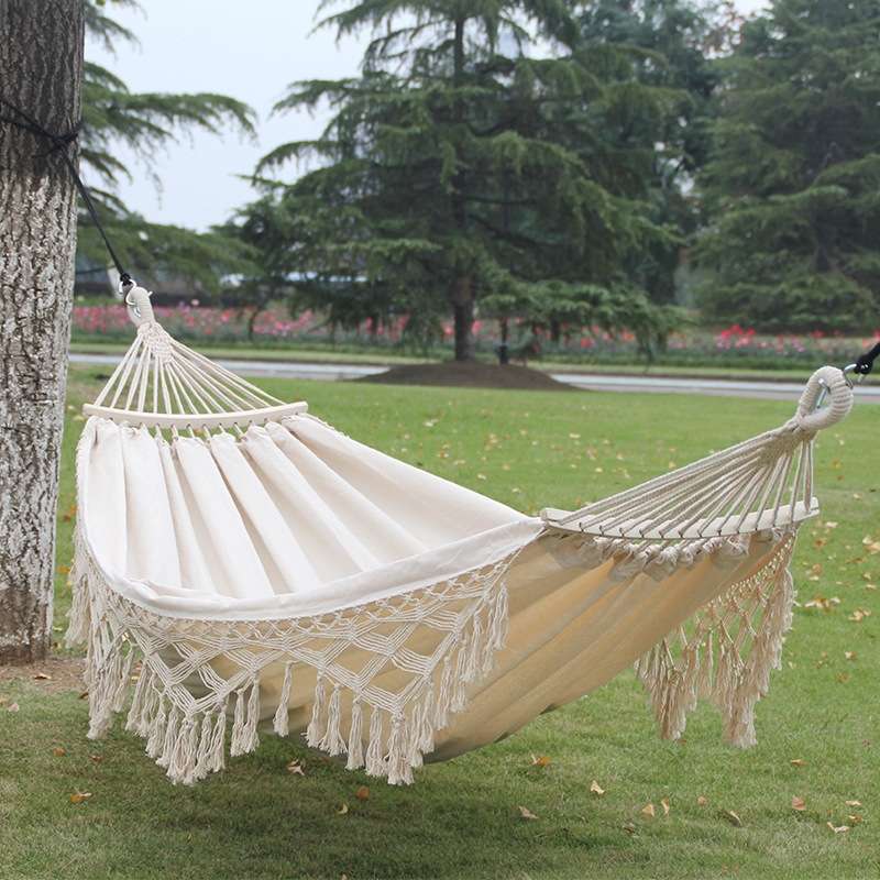 200x150cm Double Outdoor Camping Tassel Canvas Hammock with Stick(Pink Stripes)