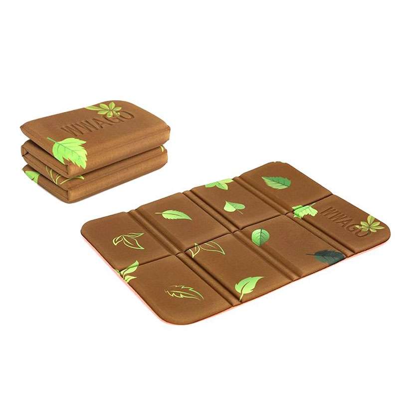 Portable Dirty Park Folding Picnic Mat Moisture-proof and Cool Cushion(Elegant Rhyme Flower)