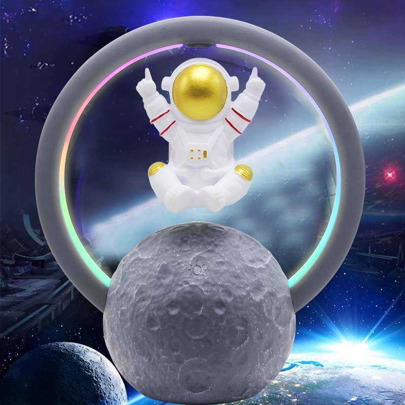 Y-598 Suspended Astronaut Bluetooth Speaker RGB Light Subwoofer Ornament,Spec: 598A Golden