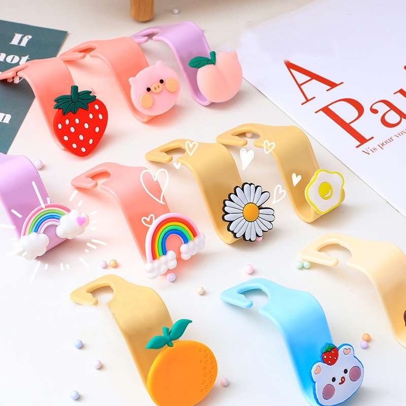5pcs Car Seat Rear Hidden Multifunctional Cartoon Hook(Random Color Delivery)