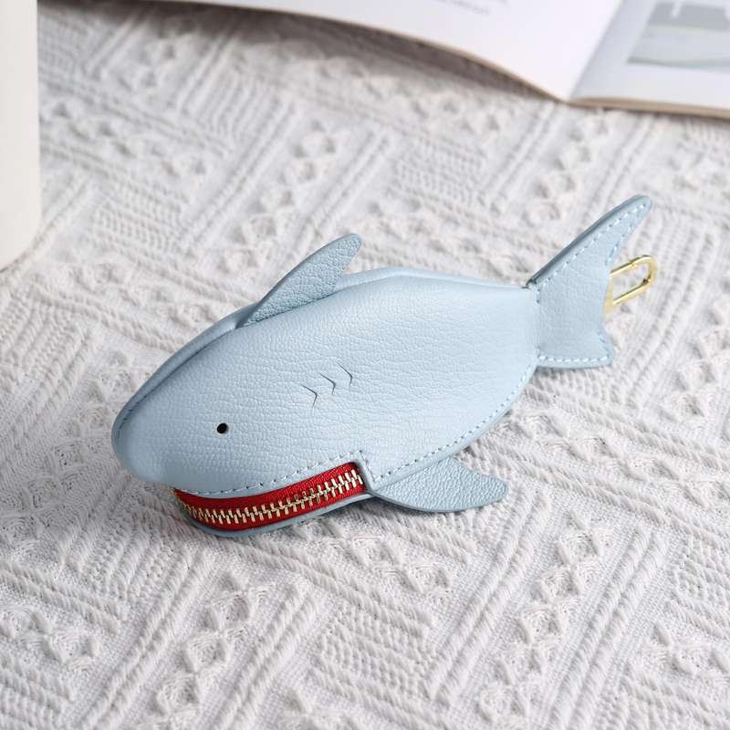 Hallmo Universal Shark-Shaped Key Protective Cover Multifunctional Car Key Storage Bag, Color: Light