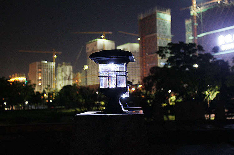 Solar Power 3 White LED Waterproof Light Garden Lawn Landscape Decoration Lamp