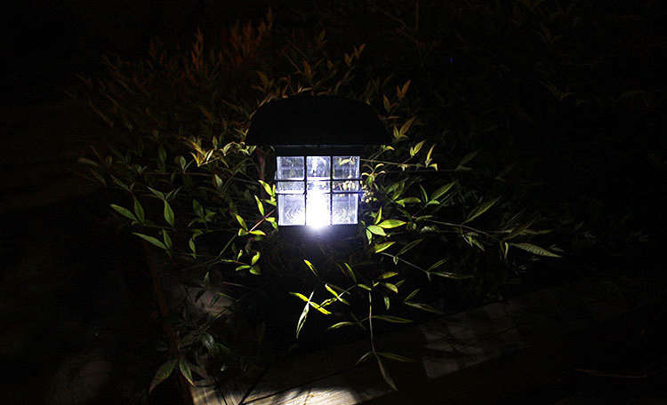 Solar Power 3 White LED Waterproof Light Garden Lawn Landscape Decoration Lamp