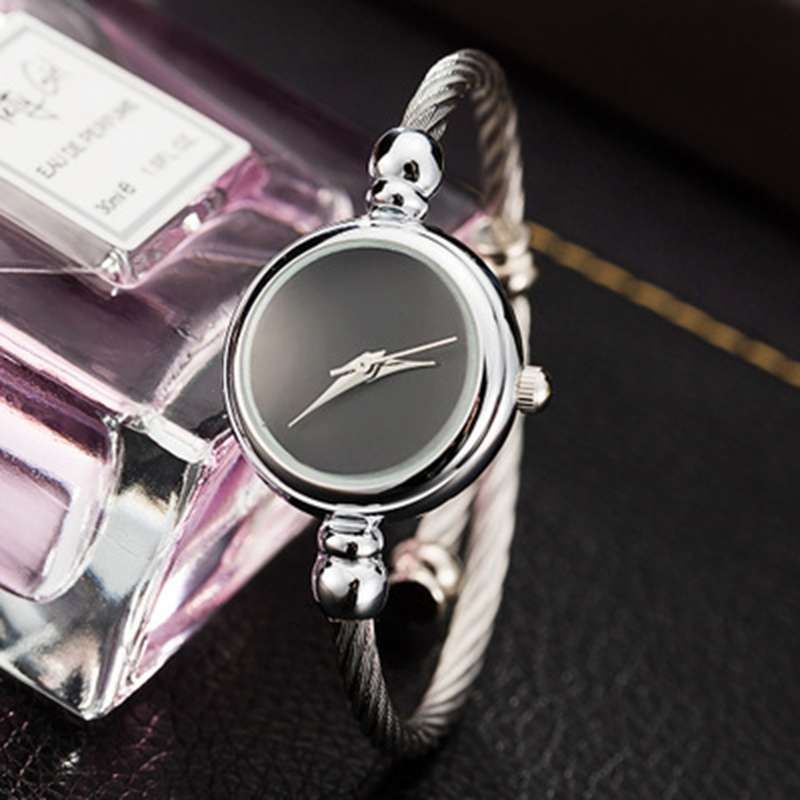 Fashionable Stainless Steel Women Wrist Watch (NO.: NO.1)