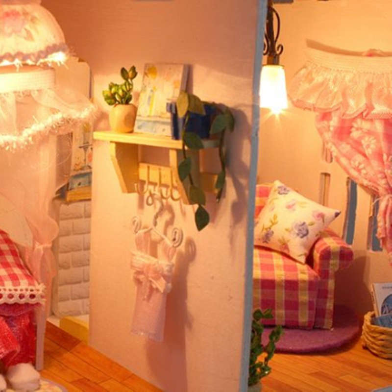 Large Wooden Kids Doll House Barbie Kit Girls Play Dollhouse Mansion Furniture