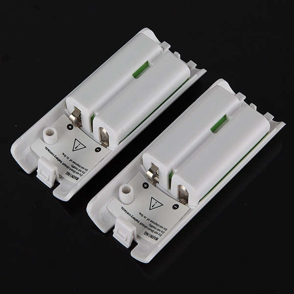 Charging Dock & 2 PCS Rechargeable Battery Pack Bundle For Wii Remote