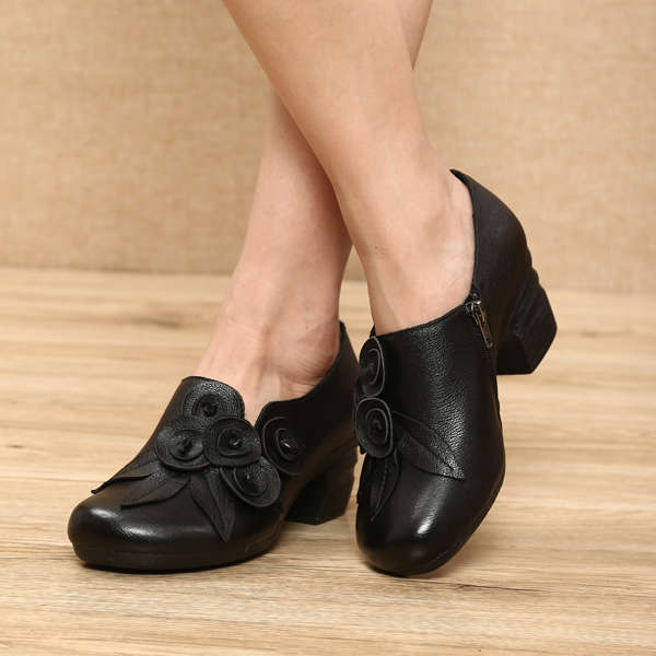 SOCOFY Floral Stitching Casual Soft Sole Short Shoes