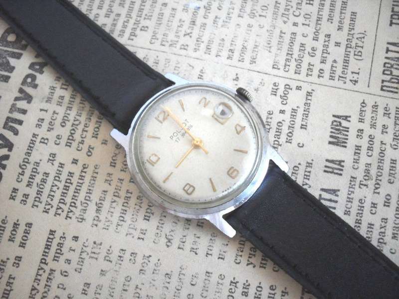 VINTAGE COLLECTIBLE USSR MEN'S WRIST WATCH  POLJOT-17 jewels