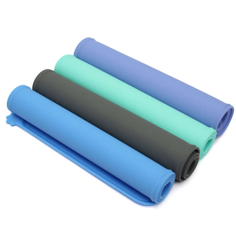 Silicone Dog Placemat Pet Cat Dish Bowl Feeding Food Water Mat Wipe Clea