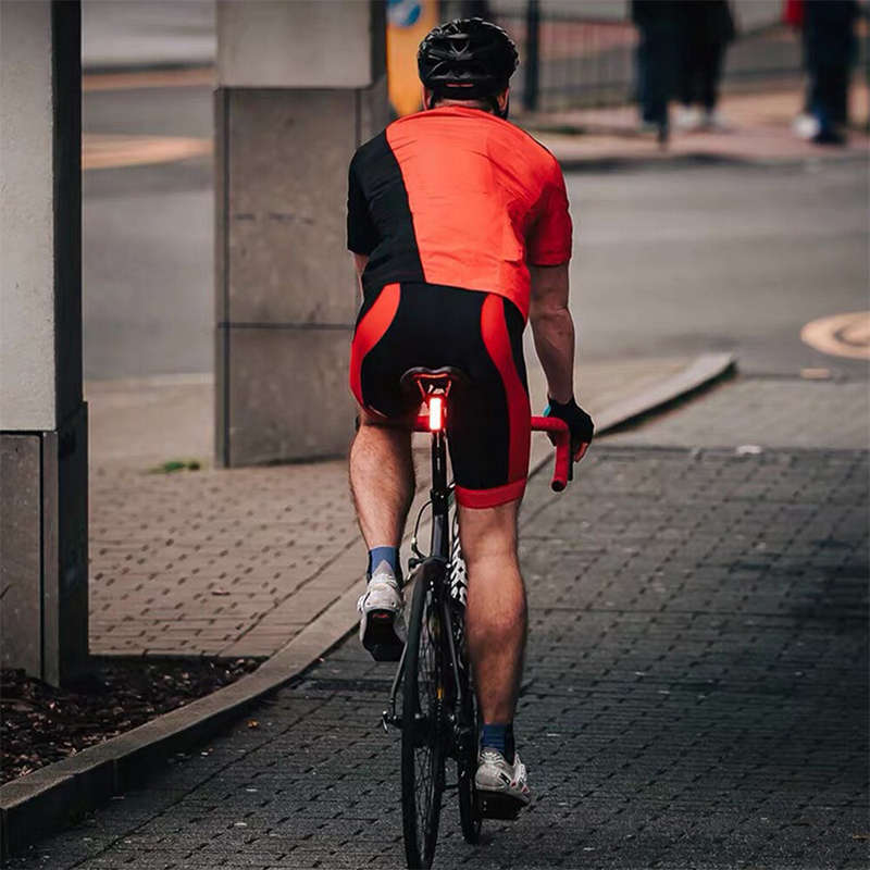 MAGICSHINE SEEMEE 30 Smart Bike Taillight 7 Light Modes Built-in Light-sensing System IPX6 Waterproo