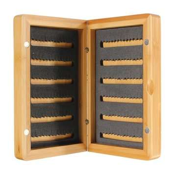VintagE Classic Bamboo Fly Fishing Flies Pocket Box