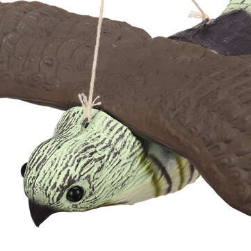 3D Hunting Decoy Flying Falcon Hawk Bird Artificial Flying Hawk Deterrent Scarer Garden Yard Hanging