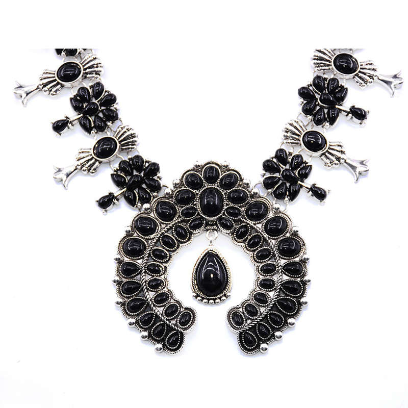 New Bohemia Turquoise Blossom Necklace Flower Pendant Chain Choker Best Gifts Fo