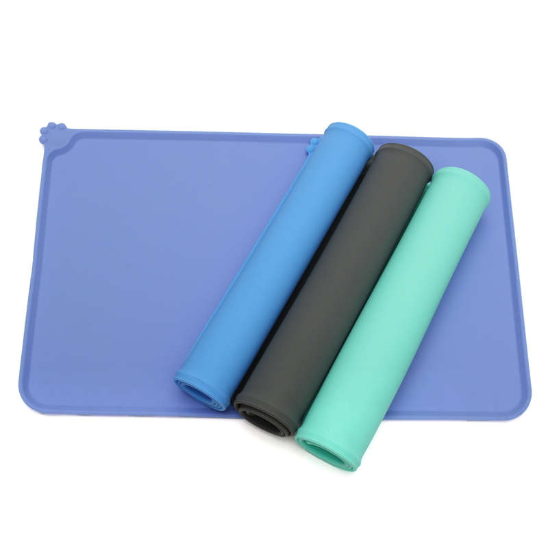 Silicone Dog Placemat Pet Cat Dish Bowl Feeding Food Water Mat Wipe Clea
