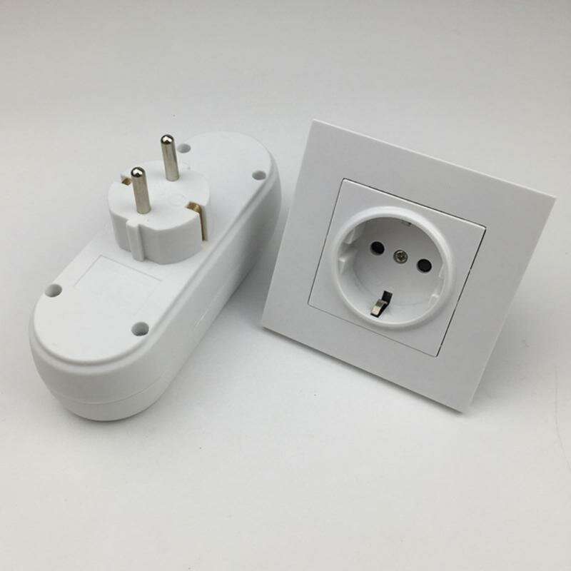 Universal One to Three EU German Standard Conversion Socket Plug Smart Travelling Conversion Power P