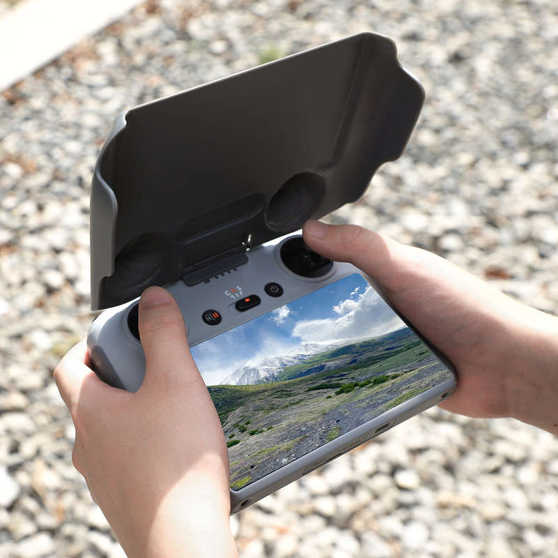 Sunnylife 2-in-1 RC Smart Screen Remote Controller Sun Shade Hood Sunshade Protection Cover Shell Ca