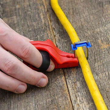 Upgrade Magnetic Multi Nail Screw Size Safety Nailer ABS Finger Nailer Protect Your Fingers for Hamm