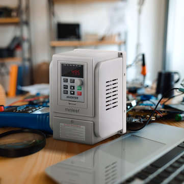 Topshak AT1-2200X 2.2KW 220V PWM Control Inverter 1Phase Input 3Phase Out Inverter Variable Frequenc