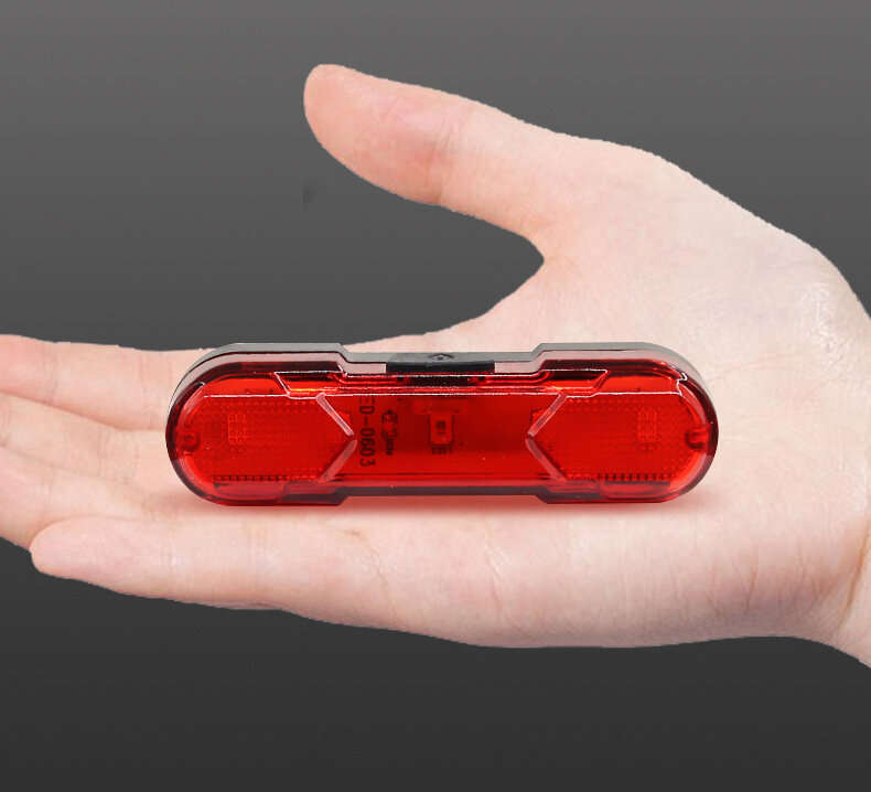 1000LM Brightness Bike Light Set 6 Light Modes 1200mAh Battery Aluminum Alloy Bicycle Front Light wi