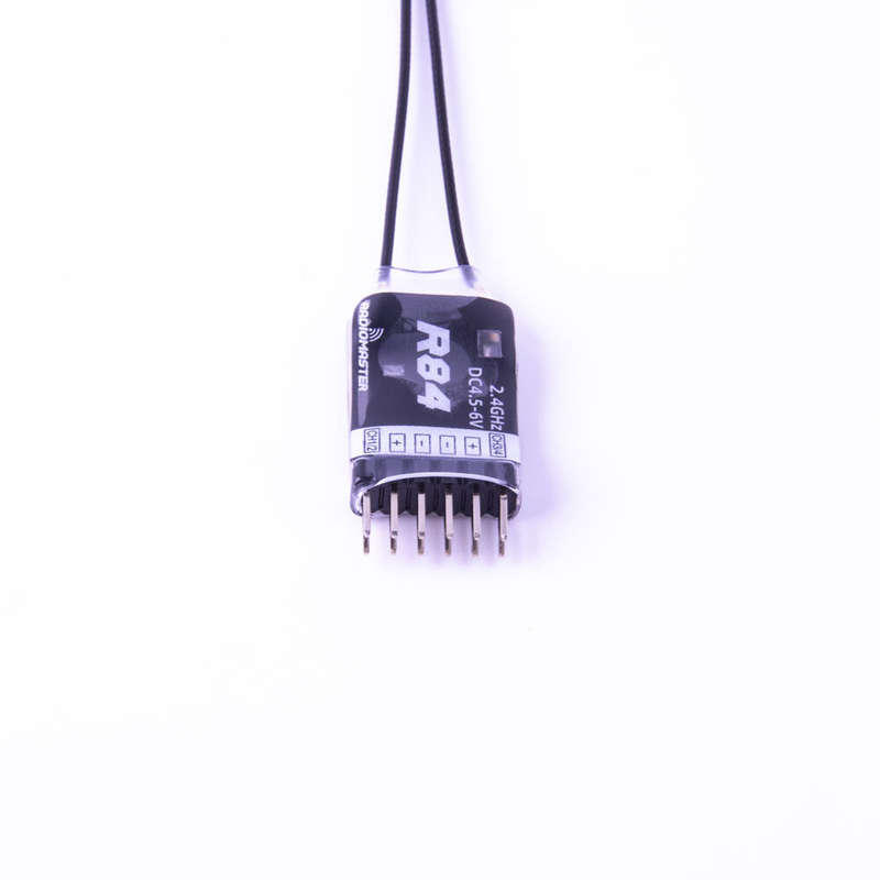 RadioMaster R84 2.4GHz 4CH Over 1KM PWM Nano Receiver Compatible FrSky D8 Support Return RSSI for RC