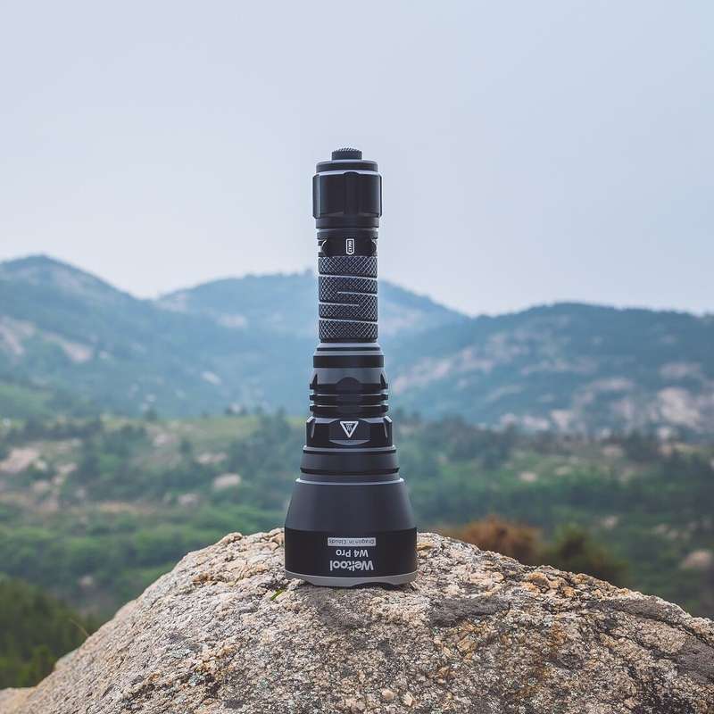 Weltool W4 Pro 568lm 3394m Super Throw LEP Flashlight Long Distance Thrower Tactical Strong Spotligh