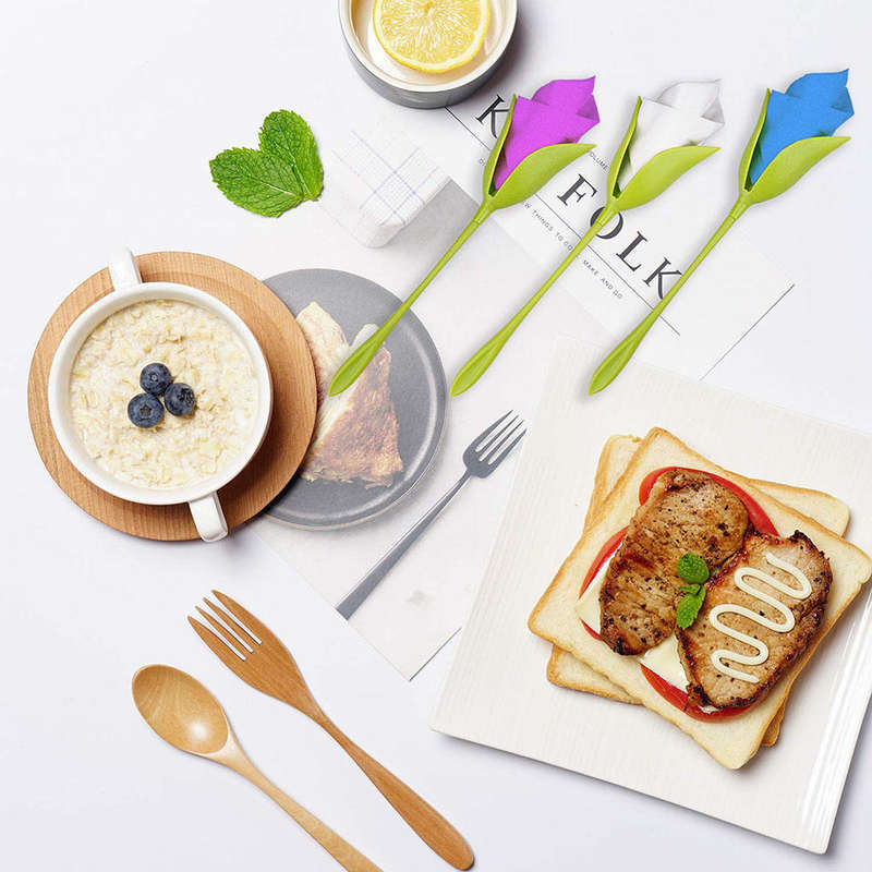 Creative Plastic Bloom Napkin Holder Blooming Flower Buds Serviette Twist Holder Tissue Holder for T