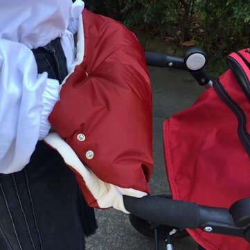 Baby Stroller Waterproof Anti-freeze Gloves Winter Pushchair Warmer Hand Cover Outdo... (COLOR: RED)