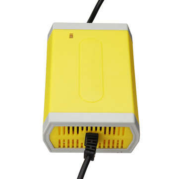 12V Battery Charger 2A 20AH Motorcycle Battery Charging Intelligent Fast Carhging