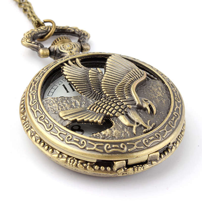 DEFFRUN Vintage bronze Eagle Wings Pattern Pocket Watch Necklace Digital Dial Quartz Pocket Watch