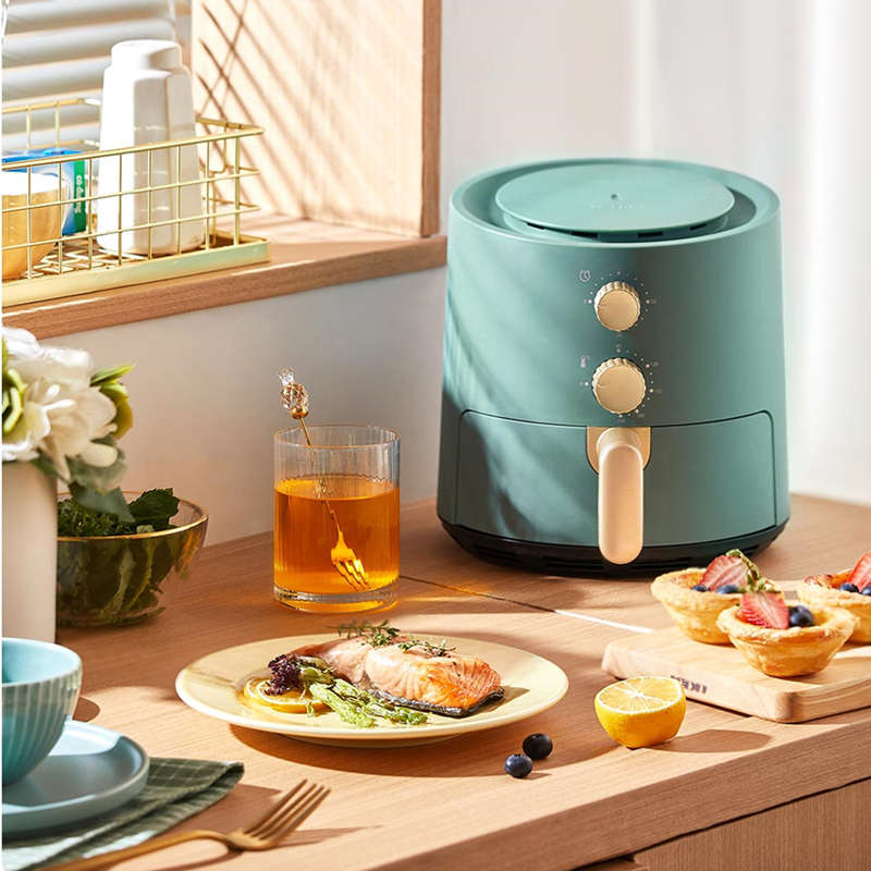 PETRUS PE7615 Electric Air Fryer 700W 1.3L Small Fryer Pot with Timer Controls