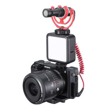 Ulanzi VL49 RGB Full Color LED Video Light 2500K-9000K 800LUX Magnetic Mini Fill Light Extend 3 Cold
