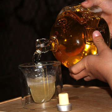 PUBG Playerunknown`s Battlegrounds 3 Levels Helmet Wine Flagon Wine Pot Wine Jug High Borosilicate G