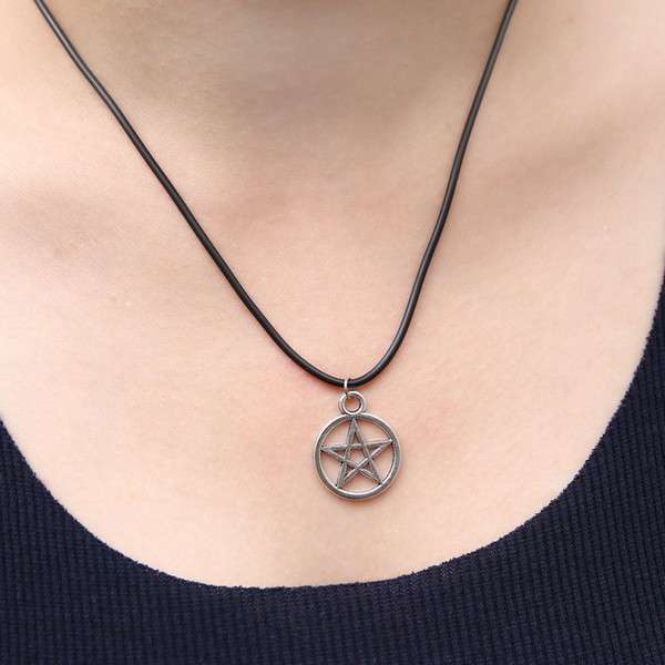 Silver Plated Pendent Necklace