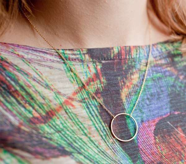 Circle Round Pendant Chain Necklace
