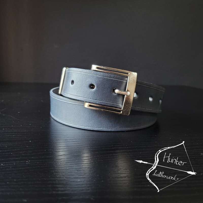 Mens Belt, Full Grain Leather - Navy