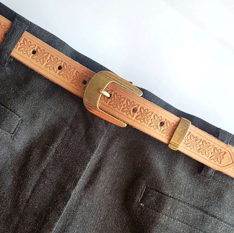 Ladies Belt - Full Grain Leather - Natural