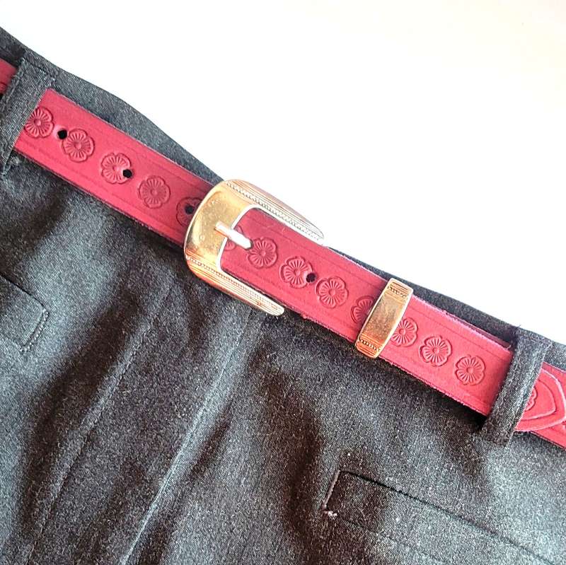 Ladies Belt, Full Grain Leather - Dark Pink