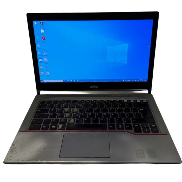 Fujitsu LifeBook E744 |  Intel Core i5 4300M @ 2.60GHz | 4GB DDR3 Ram |  256GB SSD | 14 Display | Wi