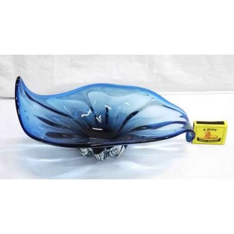 Bowl - Gondola shape glass bowl - Blue
