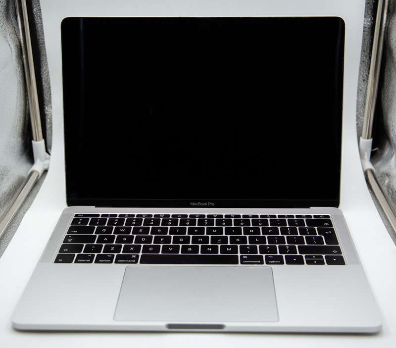 Apple MacBook Pro 13-Inch, A1708 2017 i5 Dual Core  - Grade C no.3
